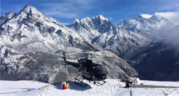 Fly to Lukla (2800m, 30 minutes)