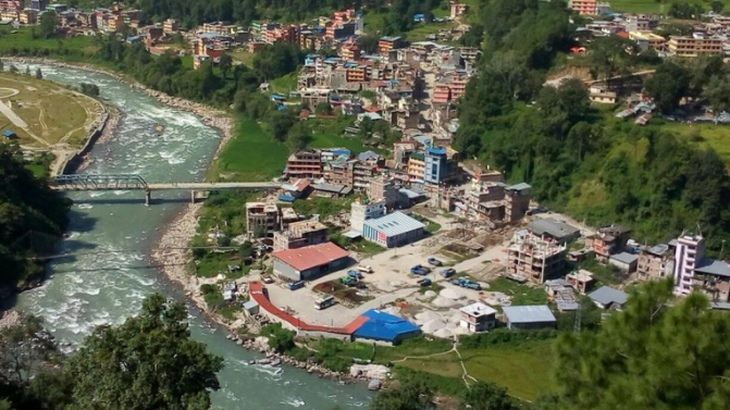 Trek from Tharepati to Tarke Gyang