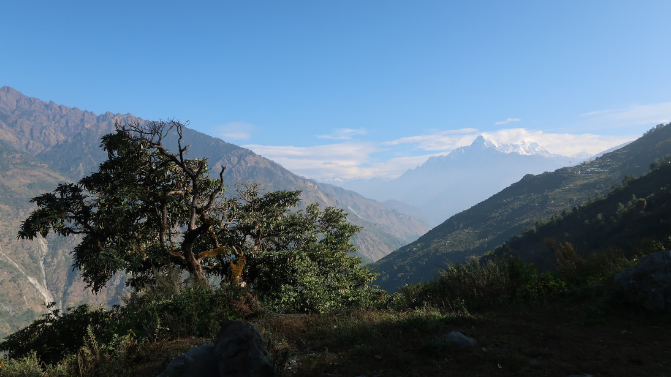 Kathmandu (1,400 meters (4,600 ft) – Dhunche (2,030 meters (6,660 ft)
