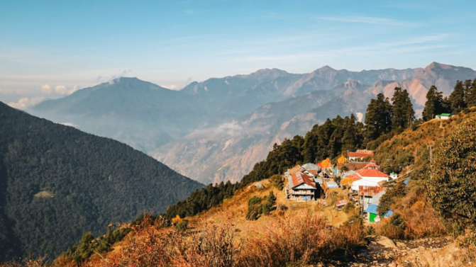 Dhunche – Sing Gompa, Chandan Bari (3250 meters (10662 ft)